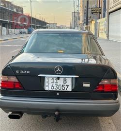 مرسيدس بنز E-Class